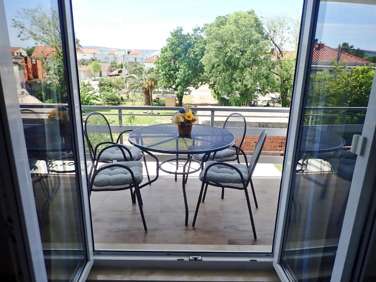 Apartment Maca Starigrad Paklenica Exteriér fotografie